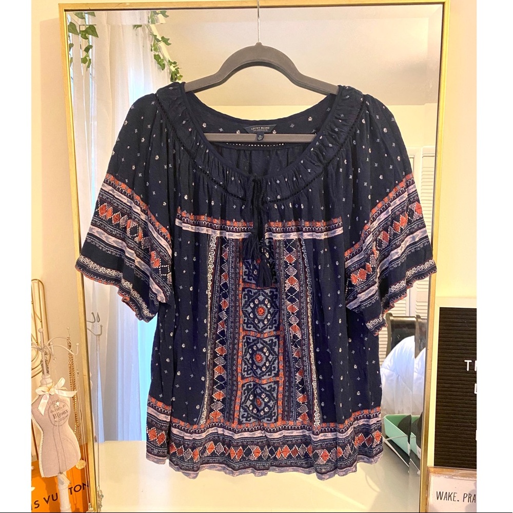 Lucky Brand top